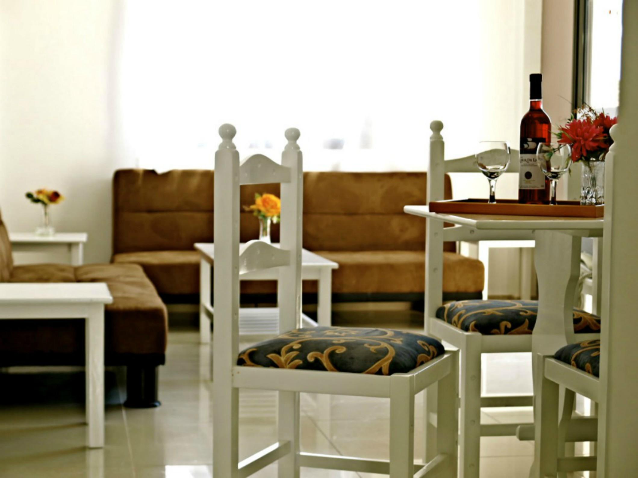 Hilltop Gardens Hotel Apartments Paphos Ngoại thất bức ảnh