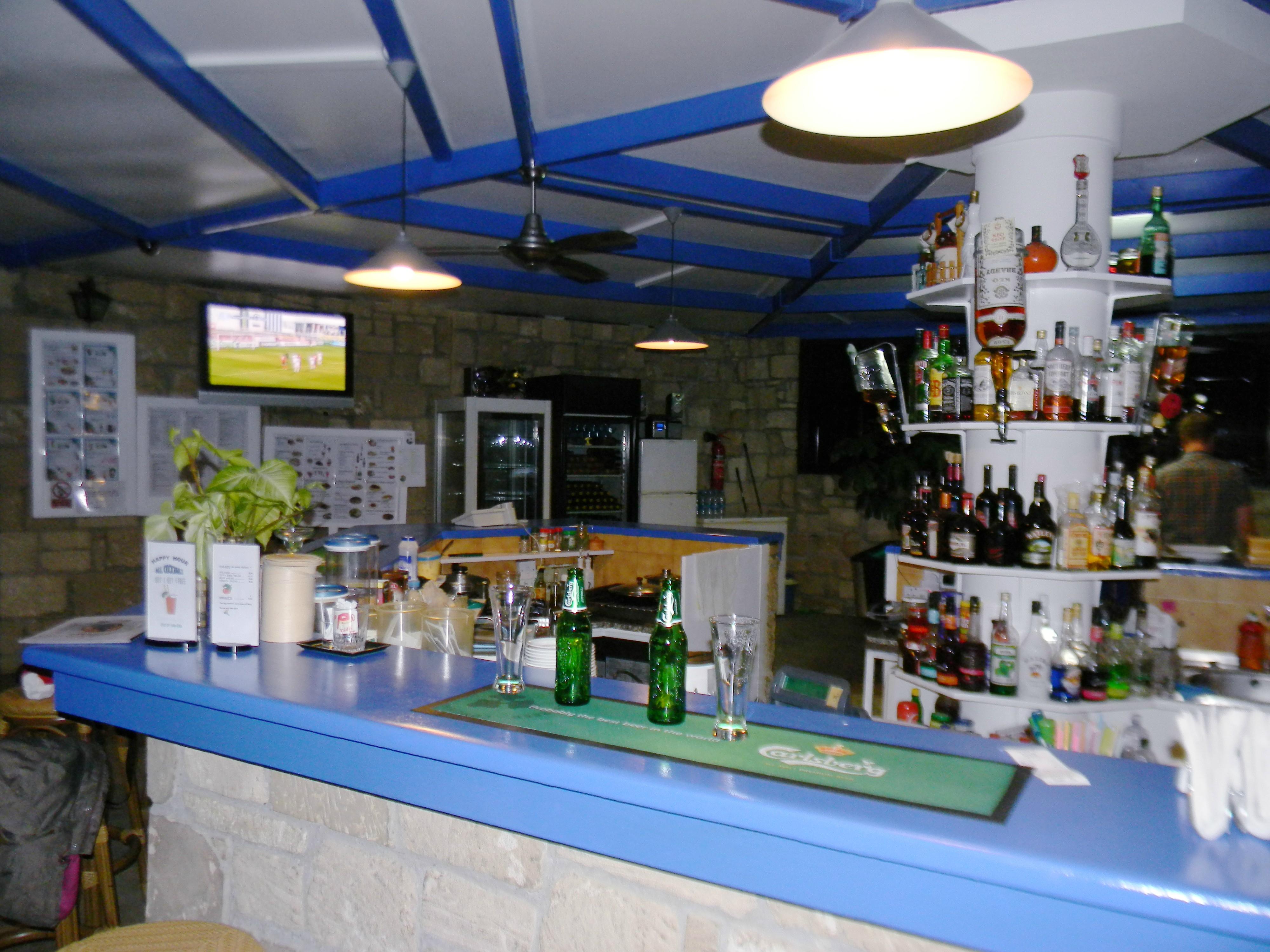 Hilltop Gardens Hotel Apartments Paphos Ngoại thất bức ảnh