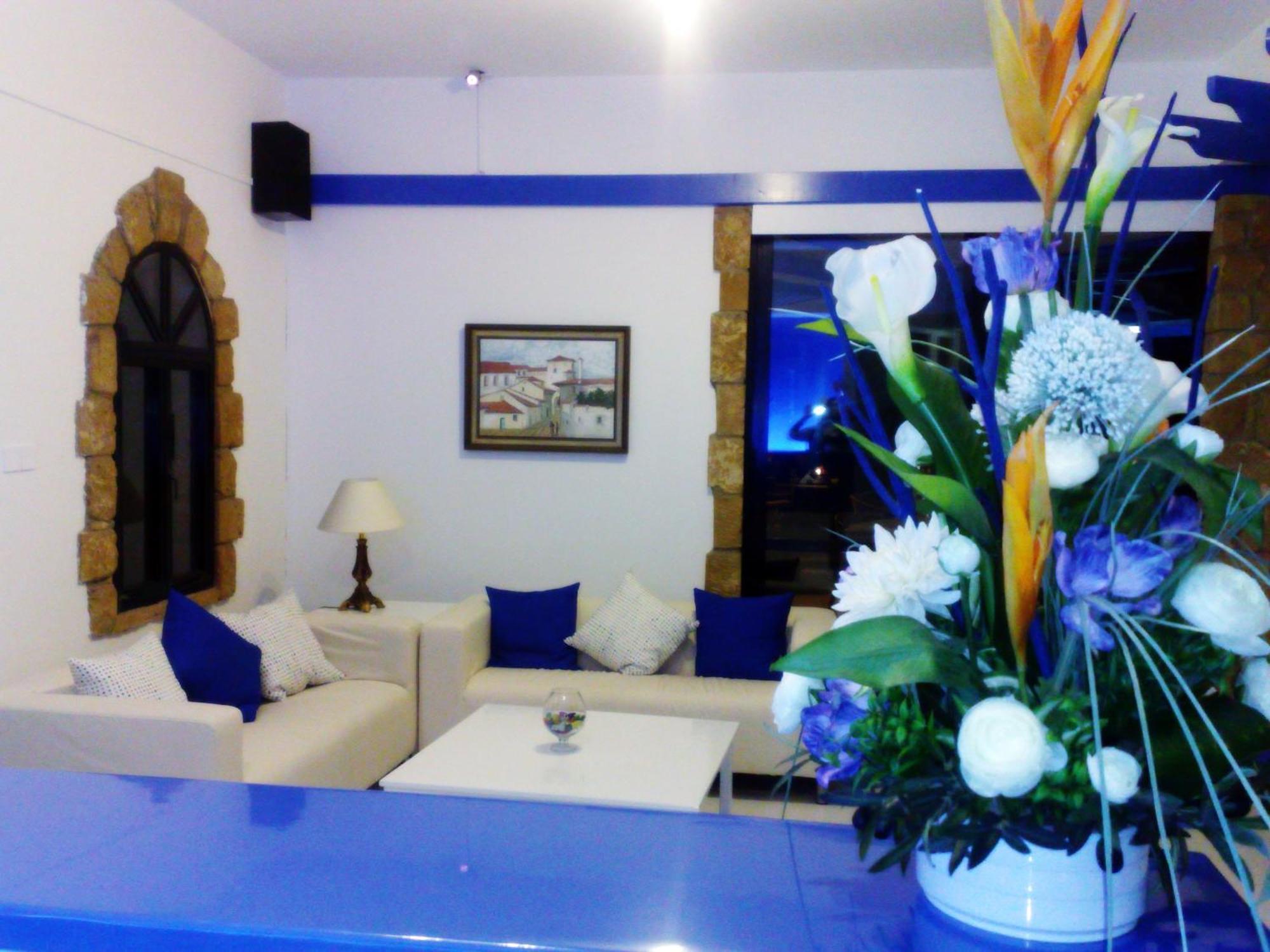 Hilltop Gardens Hotel Apartments Paphos Ngoại thất bức ảnh