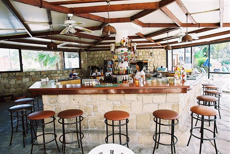 Hilltop Gardens Hotel Apartments Paphos Ngoại thất bức ảnh