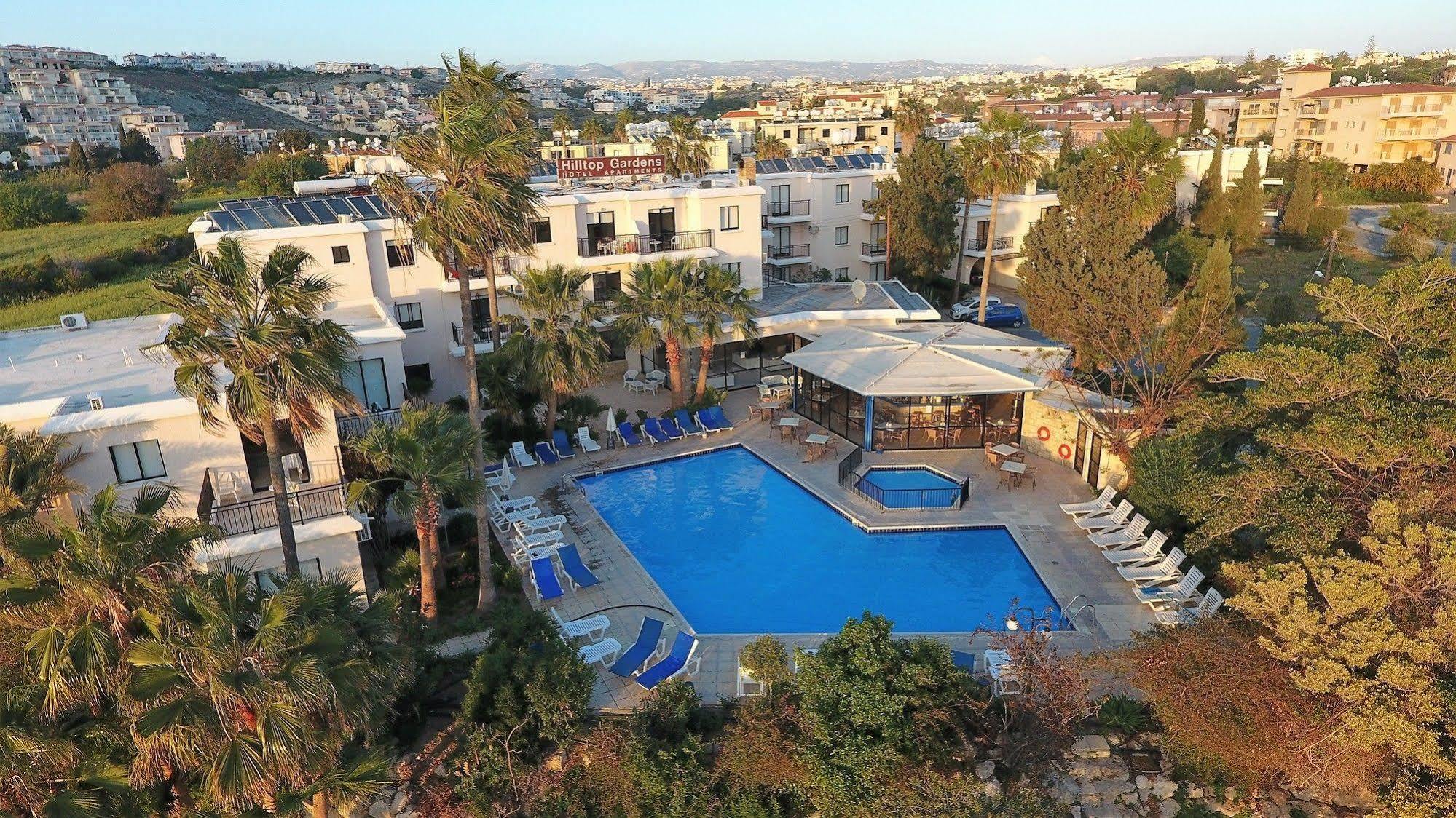 Hilltop Gardens Hotel Apartments Paphos Ngoại thất bức ảnh