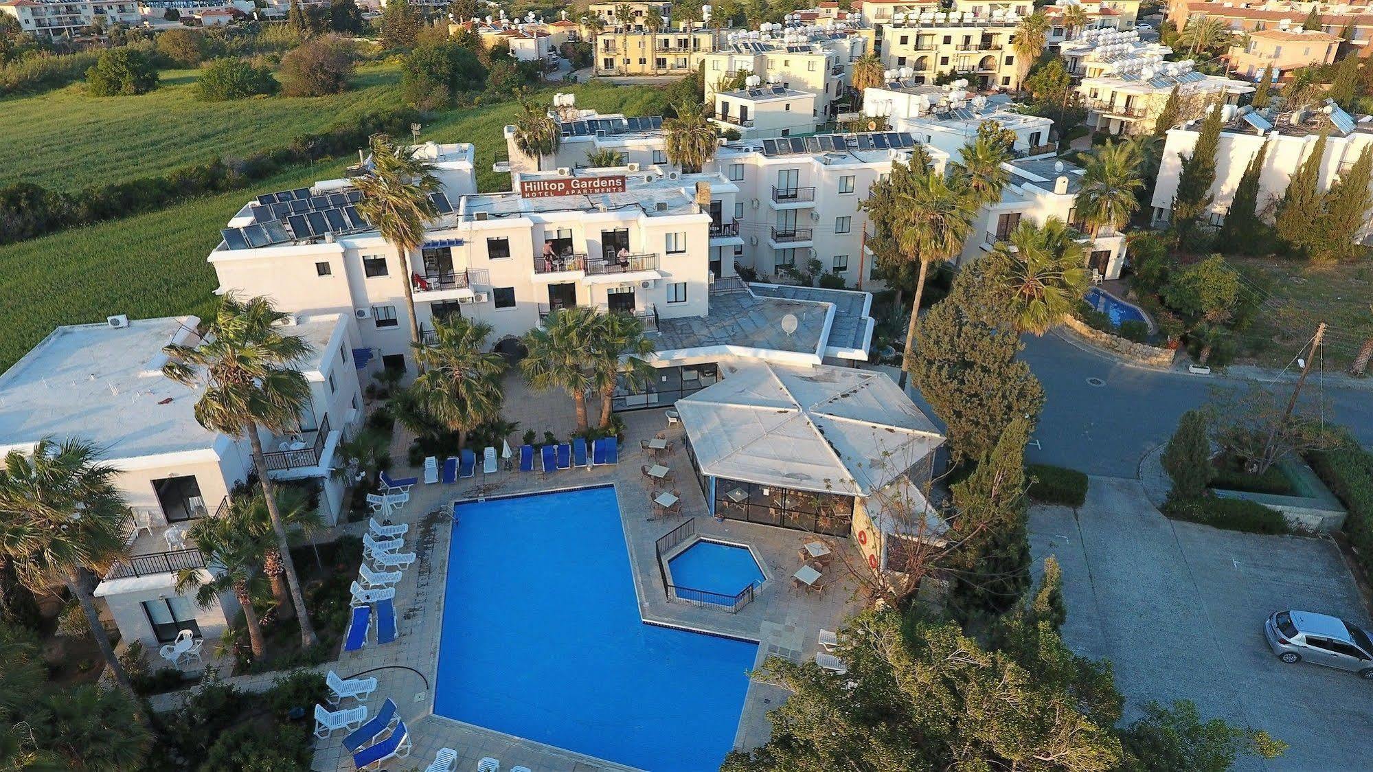 Hilltop Gardens Hotel Apartments Paphos Ngoại thất bức ảnh